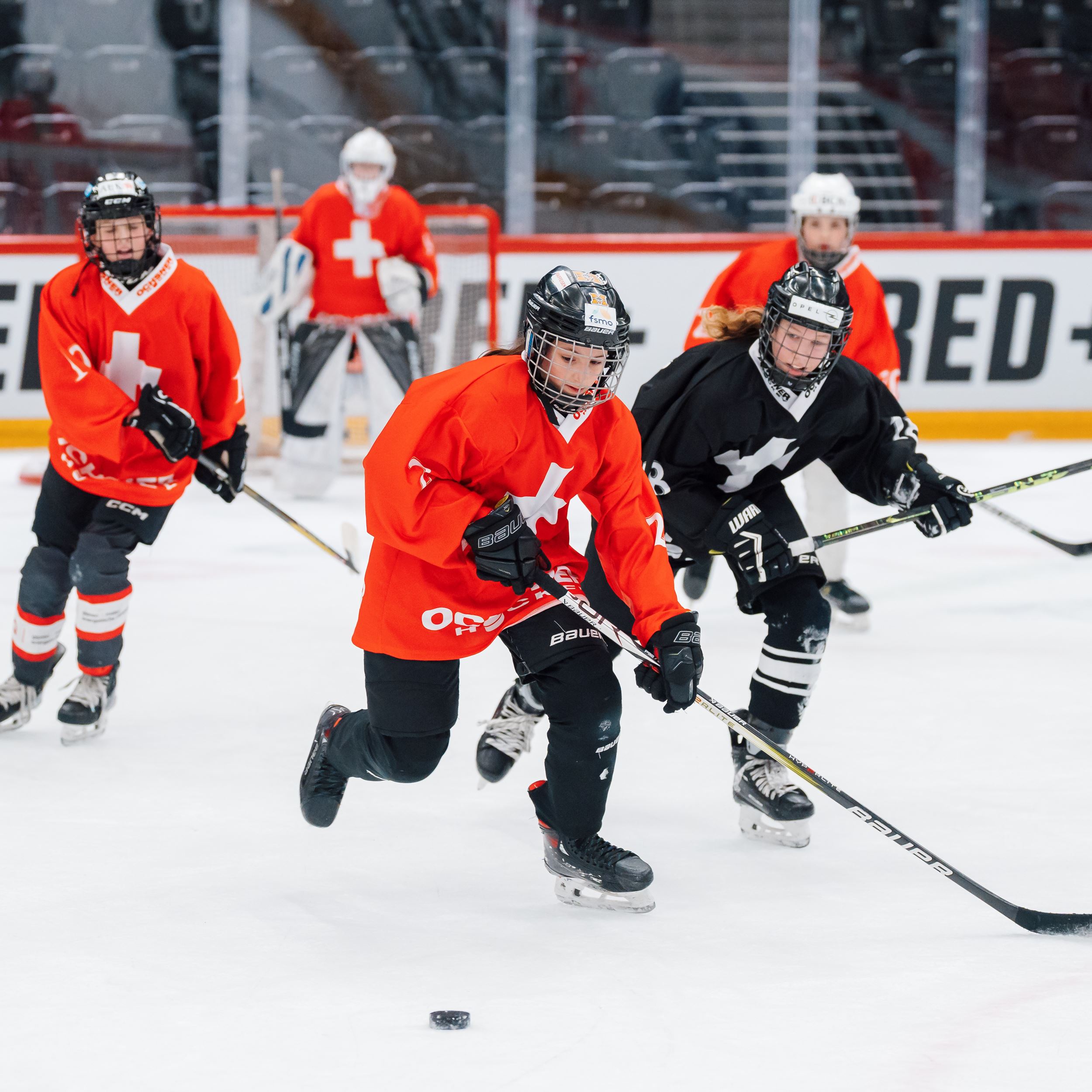 251118_Girls-Entwicklungs-Fonds.jpg 251118_Girls-Entwicklungs-Fonds.jpg