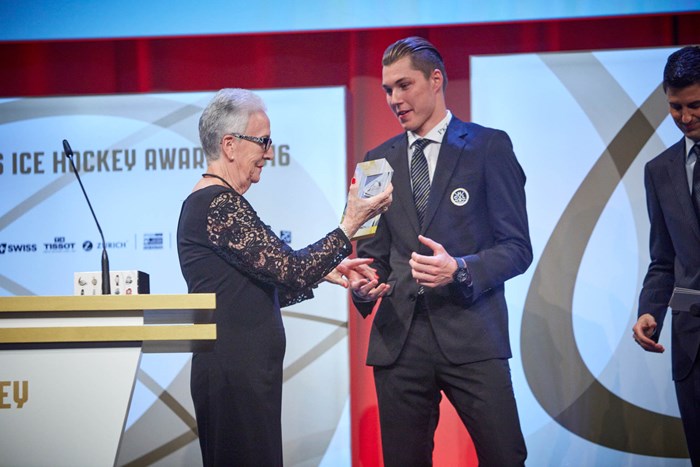 03_Awards_111.jpg 03_Awards_111.jpg