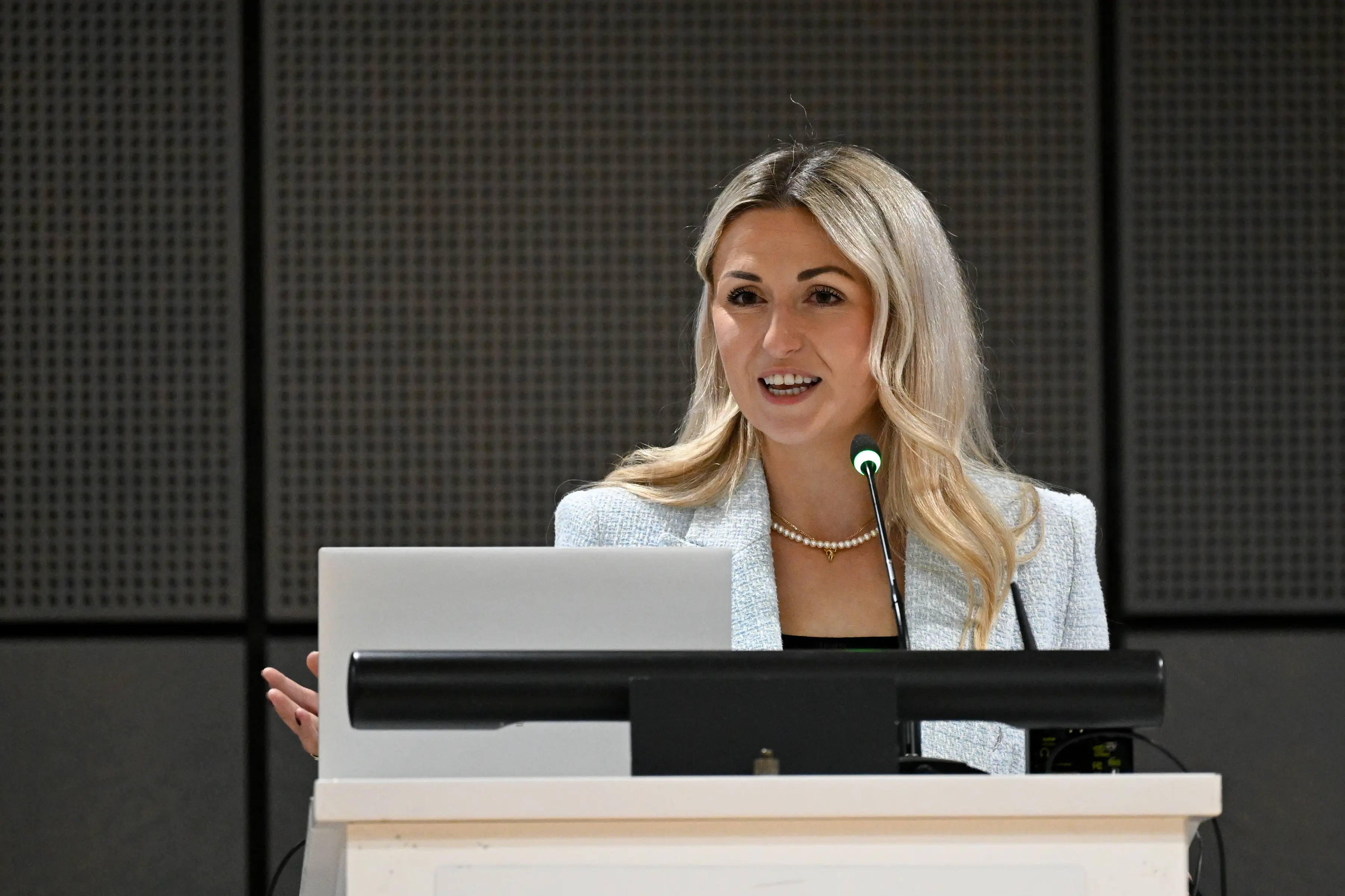 Nina von Siebenthal